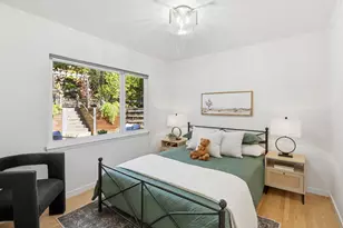 574 Wellington Dr, San Carlos, CA 94070 - Photo 23