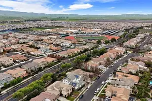 310 Ashlee Ave, Mountain House, CA 95391 - Photo 49