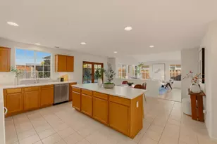 32762 Folklore Loop, Union City, CA 94587 - Photo 17