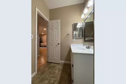 1714 Bevin Brook Dr, San Jose, CA 95112 - Photo 9