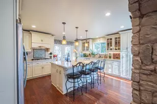 6218 Echo Valley Ct, Salinas, CA 93907 - Photo 9