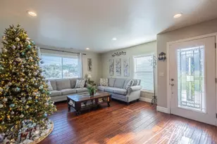 6218 Echo Valley Ct, Salinas, CA 93907 - Photo 7