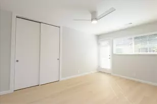 543 Everett Ct, Palo Alto, CA 94301 - Photo 35