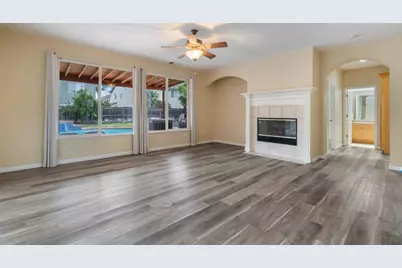 4009 Bella Tuscany Dr, Modesto, CA 95356 - Photo 3