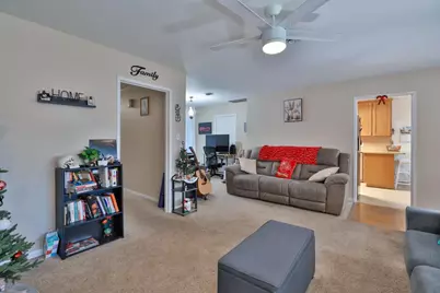 1433 Ayers Ave, Lodi, CA 95242 - Photo 11