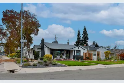 1433 Ayers Ave, Lodi, CA 95242 - Photo 1