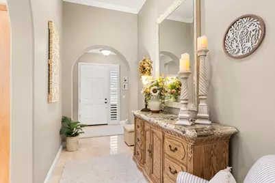 5723 Grassington Ln, Sacramento, CA 95835 - Photo 13