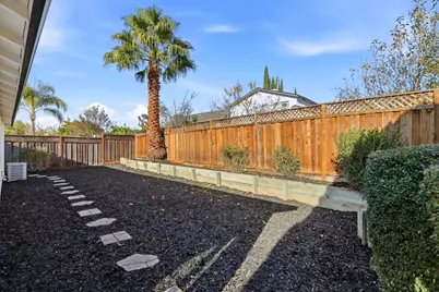 7085 Via Pacifica, San Jose, CA 95139 - Photo 13