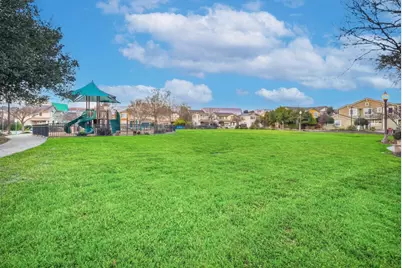 1421 Rosemary St, Menlo Park, CA 94025 - Photo 49