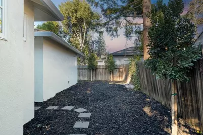 1010 Ringwood Ave, Menlo Park, CA 94025 - Photo 23