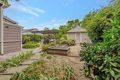 614 S 12th St, San Jose, CA 95112 - Photo 45