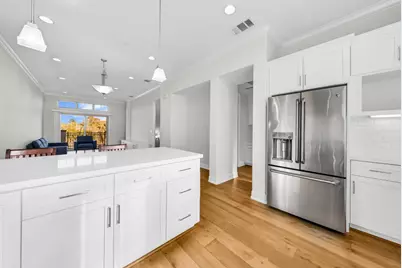 121 Fairchild Dr, Mountain View, CA 94043 - Photo 9