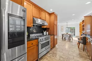 5749 San Lorenzo Dr, San Jose, CA 95123 - Photo 21