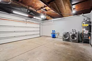 5749 San Lorenzo Dr, San Jose, CA 95123 - Photo 45