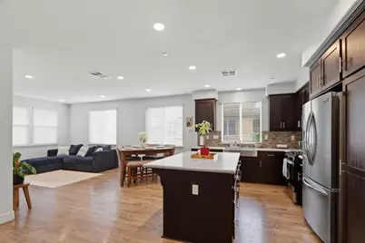 5659 Daylily St, Newark, CA 94560 - Photo 5