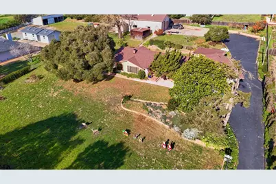 17777 Vierra Canyon Rd, Salinas, CA 93907 - Photo 37