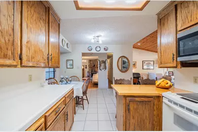 17777 Vierra Canyon Rd, Salinas, CA 93907 - Photo 15