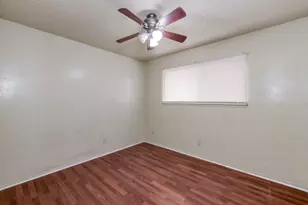 3068 W Fairmont Ave, Fresno, CA 93722 - Photo 17