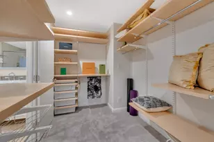 2426 Sharon Oaks Dr, Menlo Park, CA 94025 - Photo 33