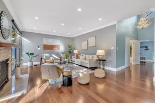 2426 Sharon Oaks Dr, Menlo Park, CA 94025 - Photo 9