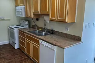 2797 Massachusetts Ave, Redwood City, CA 94061 - Photo 1