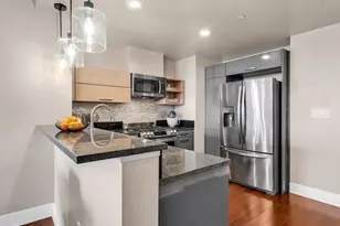 88 E San Fernando St 1403, San Jose, CA 95113 - Photo 13