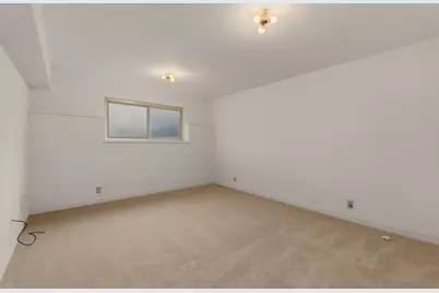 261 Del Norte Dr, San Bruno, CA 94066 - Photo 39