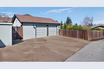 379 Alameda De Las Pulgas, Redwood City, CA 94062 - Photo 27