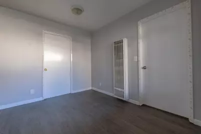 2366 N Main St 8, Salinas, CA 93906 - Photo 5