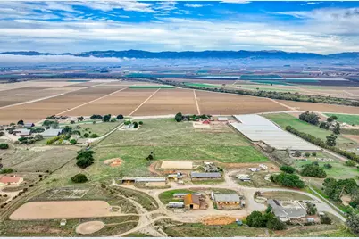 844 River Rd, Salinas, CA 93908 - Photo 3