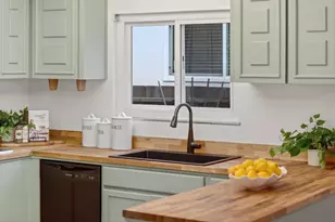 296 Omira Dr, San Jose, CA 95123 - Photo 3