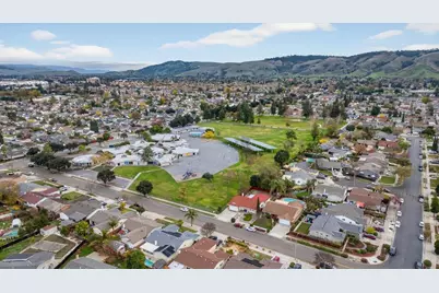 296 Omira Dr, San Jose, CA 95123 - Photo 37