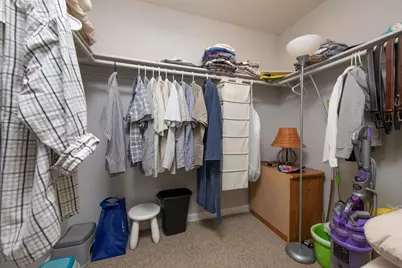 865 Windsor Hills Cir, San Jose, CA 95123 - Photo 17