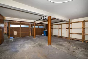 166 Sand Hill Cir, Menlo Park, CA 94025 - Photo 17