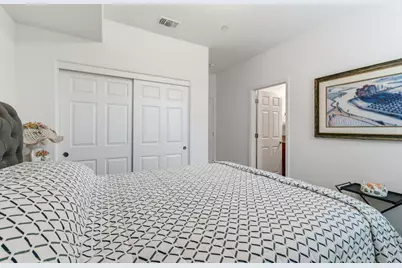 6349 W Acacia Ave, Fresno, CA 93723 - Photo 9