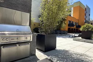 88 Bush St 2171, San Jose, CA 95126 - Photo 21