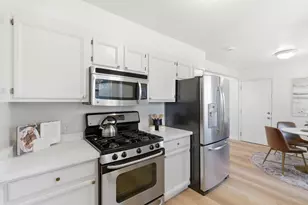 894 Grape Ave, Sunnyvale, CA 94087 - Photo 9