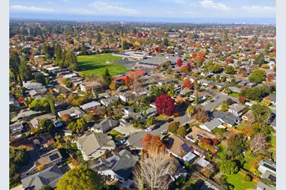 894 Grape Ave, Sunnyvale, CA 94087 - Photo 35