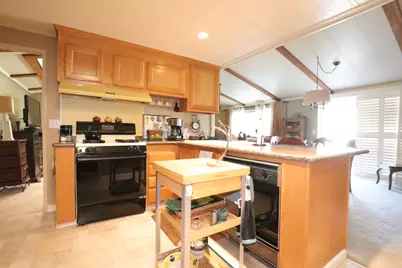 472 Chateau La Salle Dr 472, San Jose, CA 95111 - Photo 7