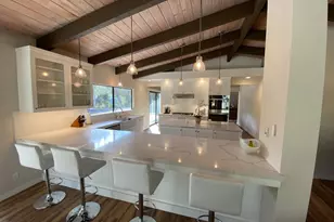 121 Degas Rd, Portola Valley, CA 94028 - Photo 7