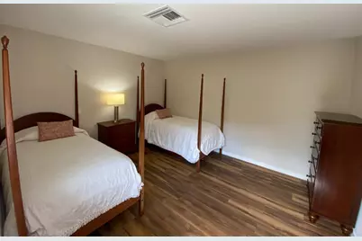 121 Degas Rd, Portola Valley, CA 94028 - Photo 19