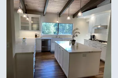 121 Degas Rd, Portola Valley, CA 94028 - Photo 9