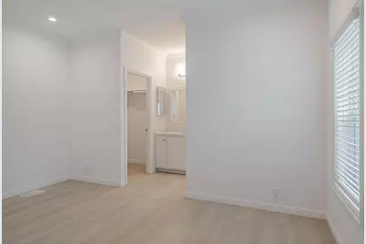 238 Chateau La Salle Dr 238, San Jose, CA 95111 - Photo 27