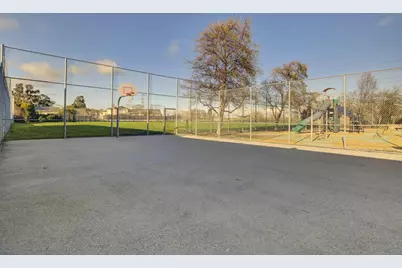 1605 Trollman Ave, San Mateo, CA 94401 - Photo 43