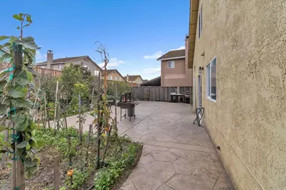 1218 Carmelo, Soledad, CA 93960 - Photo 25