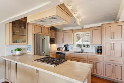 619 Beach Dr, Aptos, CA 95003 - Photo 9