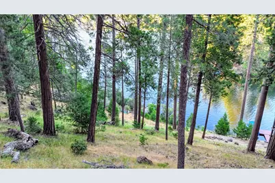 20160 Lower Skyridge Dr #15/93, Groveland, CA 95321 - Photo 1