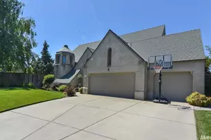 896 Cinnamon Teal Ct, Manteca, CA 95337 - Photo 1