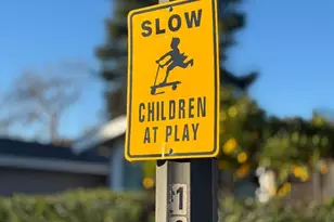 211 Drakes Bay Ave, Los Gatos, CA 95032 - Photo 21