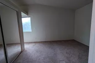 4900 Camino Royale Dr, Sacramento, CA 95823 - Photo 11